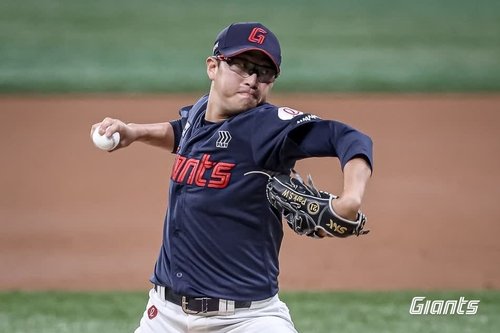 3일 고척 키움전에서 역투하는 롯데 박세웅 (출처=연합뉴스)