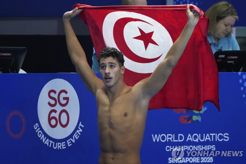 남자 자유형 1,500ｍ에서 우승한 아흐메드 자우아디. (출처=연합뉴스)
