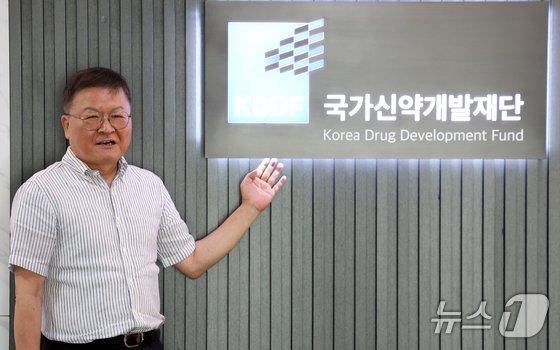 박영민 국가신약개발사업단장이 28일 서울 마포구 사무실에서 사업단에 대해 소개하고 있다. 2025.7.28/뉴스1 김명섭 기자