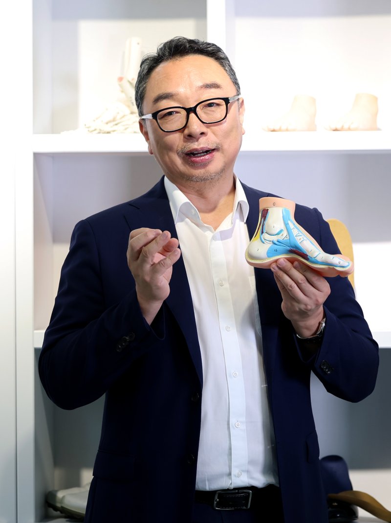 이태용 이화여자대학교 공과대학 교수가 18일 오후 서울 서대문구 이화여대에서 뉴스1과 인터뷰를 하고 있다. ⓒ News1 권현진 기자