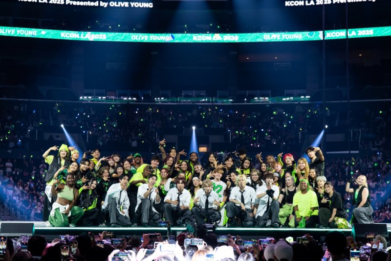 '케이콘 데이'까지 생겼다…'케이콘 LA', 올해 12만5천명 운집