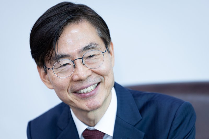 조경태 국민의힘 당대표 후보가 4일 서울 여의도 국회 의원회관에서 뉴스1과 인터뷰하고 있다. ⓒ News1 유승관 기자