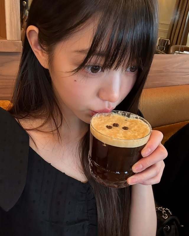 아이브 장원영, 화장 지운 일상은 청순·상큼 [N샷]