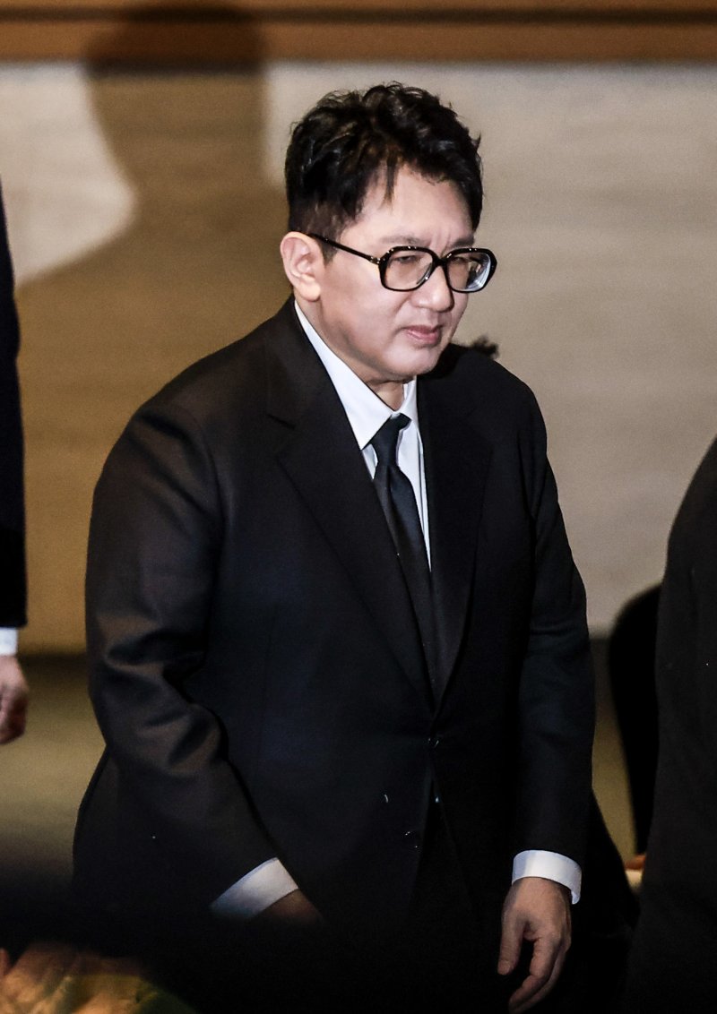 방시혁 "당당함이 오만함으로 비쳤을 수도…초심 잃지 않고 성찰"(종합)