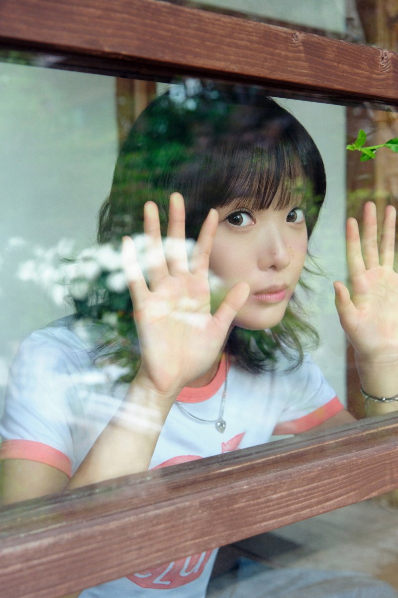 27일까지 바카라사이트 굿모닝 한남 플래그십스토어에서 싱어송라이터 바카라사이트 굿모닝(HANRORO)와 협업한 팝업스토어를 연다.(바카라사이트 굿모닝제공)