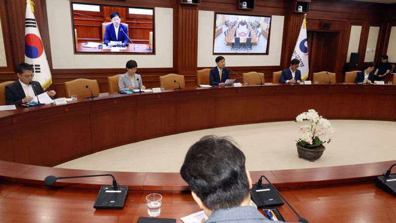 구윤철 경제부총리 겸 기획재정부 장관이 7일 서울 종로구 정부서울청사에서 열린 경제관계장관회의에서 발언하고 있다. 사진=서동일 기자