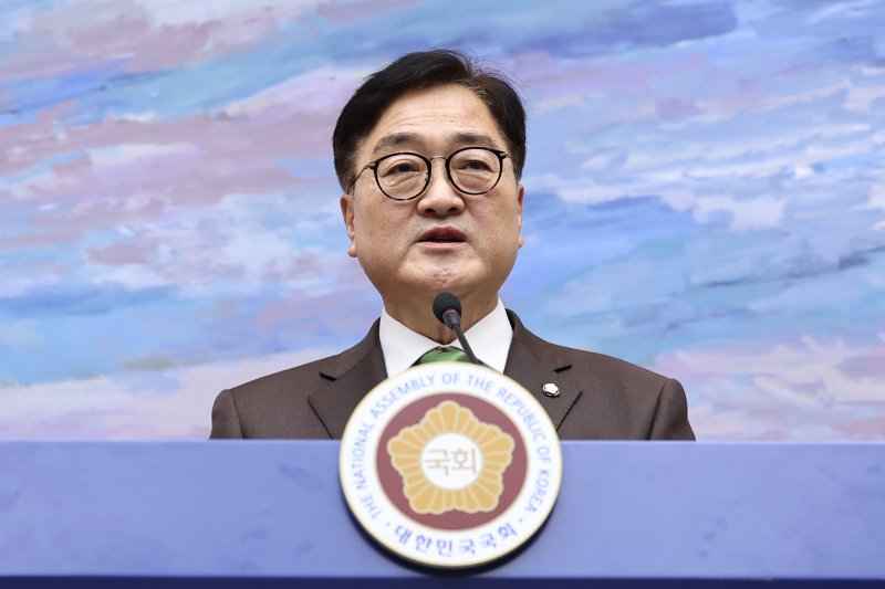 우원식 국회의장이 11일 오전 서울 여의도 국회에서 바카라사이트 소닉사태 국정조사권 발동 기자회견을 하고 있다. 2024.12.11/뉴스1 ⓒ News1 구윤성 기자