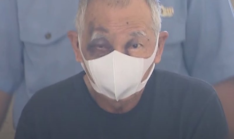 아들에 흉기 휘두른 70대 안타까운 이유 "그만 맞고 싶어서…"