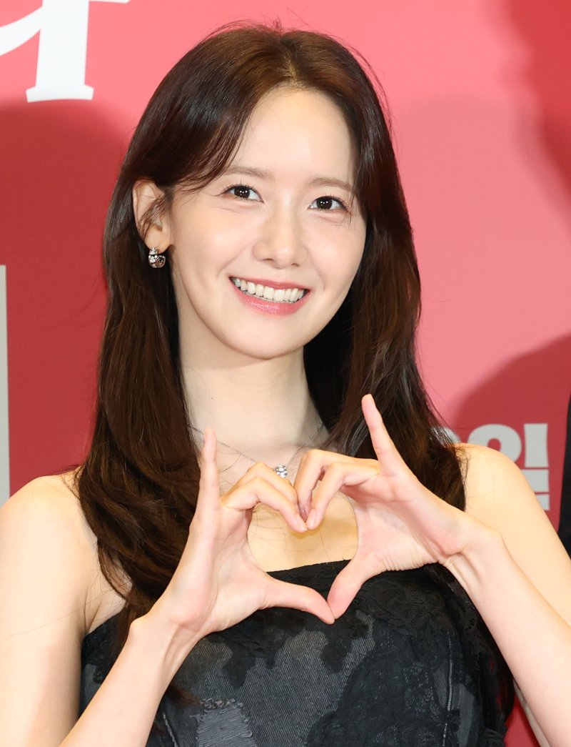 윤아 흥행 위해 모였다…18주년 소녀시대 특급 의리 [N이슈]