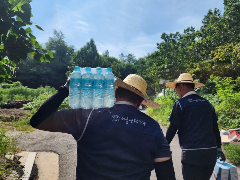밥상공동체복지재단, 여름나기 물품 전달 (출처=연합뉴스)