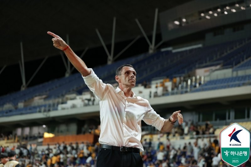 거스 포옛 감독이 이끄는 2025년 전북의 기세도 역사 속 전북 못지 않다. (한국프로축구연맹 제공)