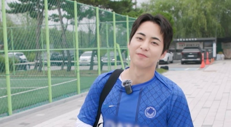 '뭉쳐야 찬다4' 시우민 첫 경기 후 몸 부서지는 줄…민폐 안될 것