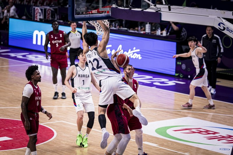 한국 농구대표팀이 8일(한국시간) 열린 2025 FIBA 아시아컵 조별리그 A조 2차전에서 카타르에 97-83으로 이겼다. (FIBA 제공)
