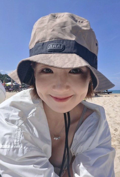 오정연, 비키니 위에 크롭톱 입고 바닷가 나들이…은근 섹시미 [N샷]