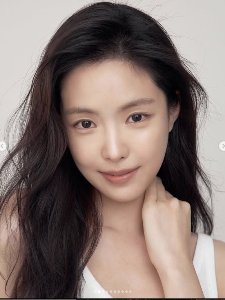 손나은, 감탄 부르는 순백의 청순미…리즈 미모 변함없네 [N샷]