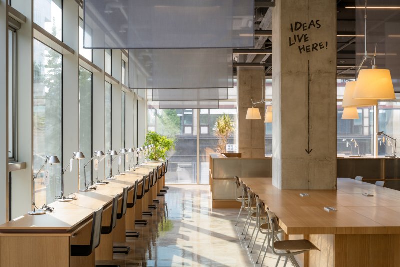 [서울=뉴시스] 에피소드 신촌캠퍼스 공용공간 ep 라운지. (사진=SK디앤디 제공) 2025.08.11. photo@newsis.com *재판매 및 DB 금지