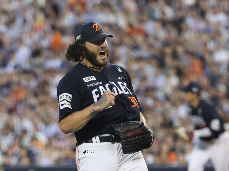 ‘대장 독수리 vs 미사일 왼팔’…150㎞ 중반 초강속구의 운명 대결, 대전이 들썩인다