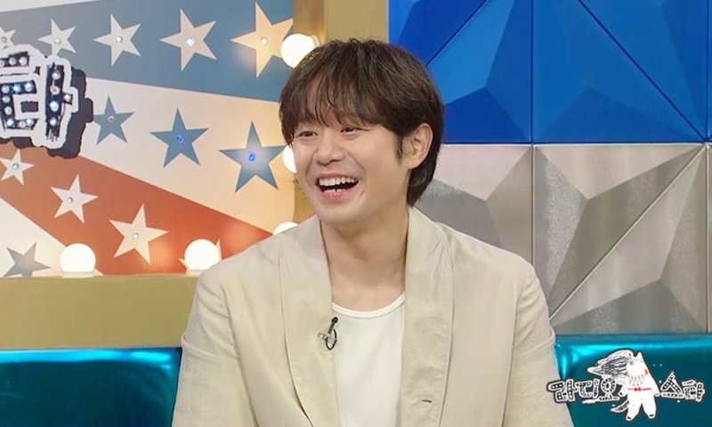 천정명 군 복무 당시 관물대에 김연아·신봉선 사진 붙여놔