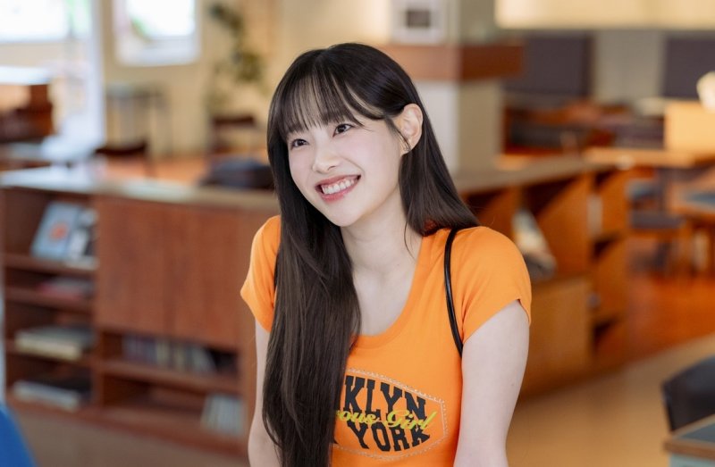 '내여상' 츄, '러블리 핫걸'로 눈도장…당돌한 매력