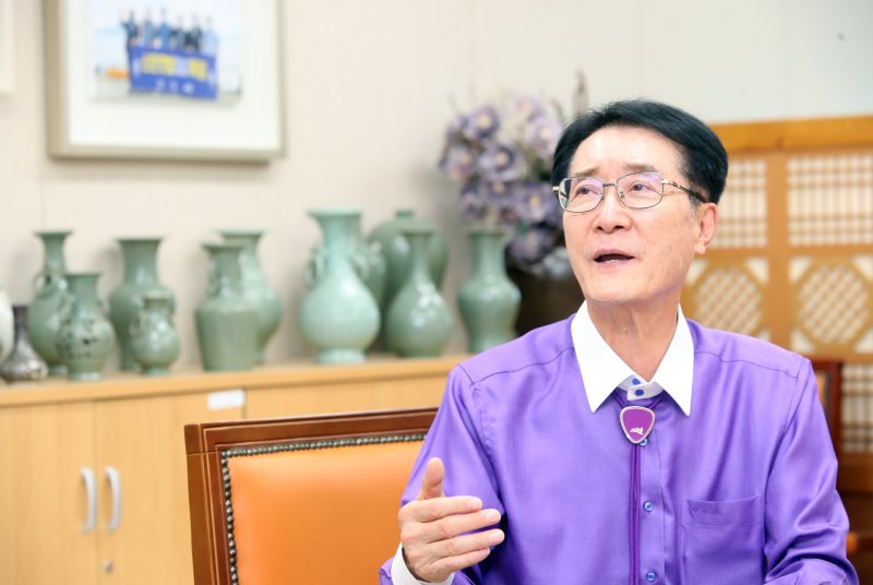 "권력형 범죄, 정치적 계산 따라 용서"…박우량 사면에 잇단 비판