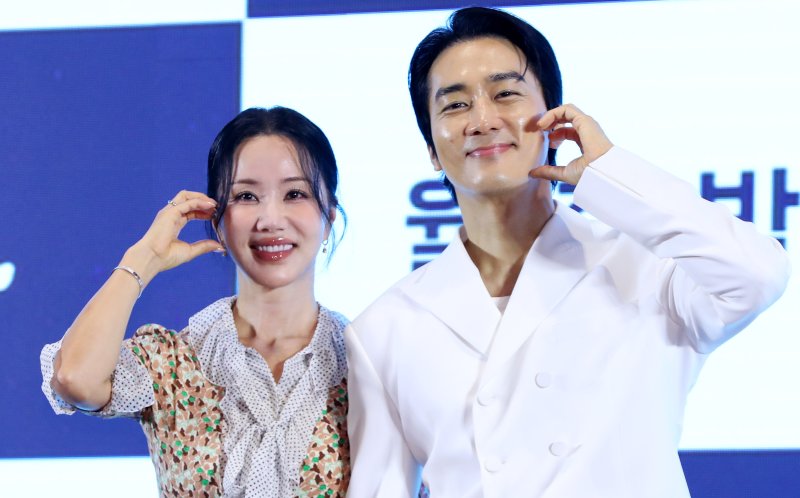 송승헌 "엄정화와 10년만…우영우 뛰어넘을 것"