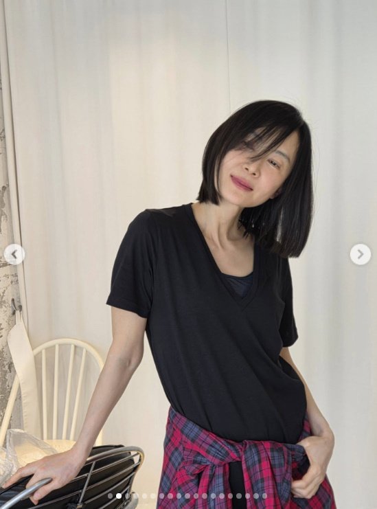 '57세' 채시라, 동안에 슬렌더 몸매