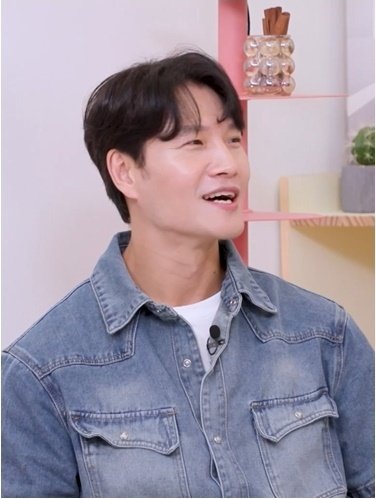 '62억 자가' 간 김종국, 절약정신 여전 공동 창고 불 끄고 다녀