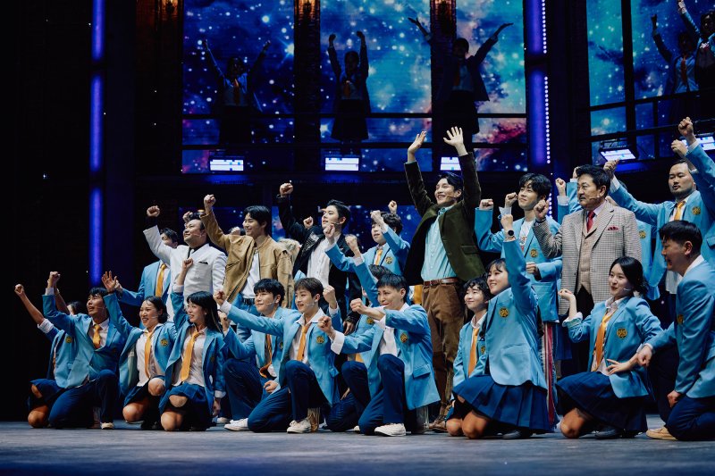 쇼뮤지컬 '어게인 드림하이' 국내·해외 158회 공연 대장정 마침표