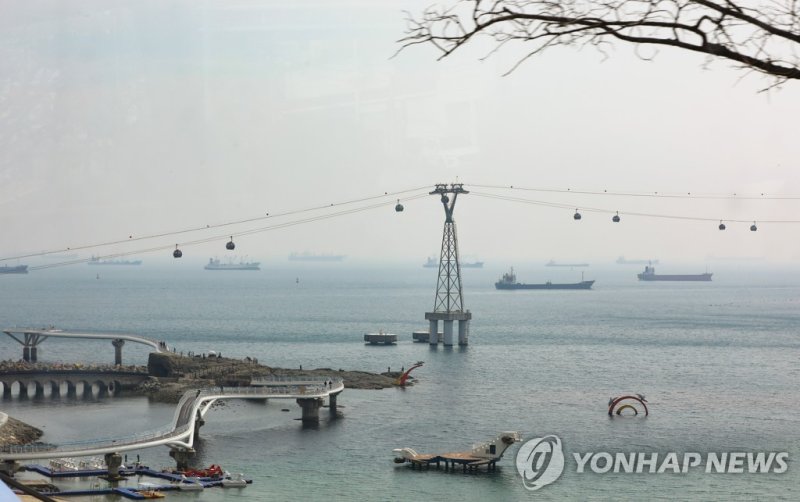 부산 송도해수욕장서 60대 여성 숨진 채 발견, 시신 살펴보니...