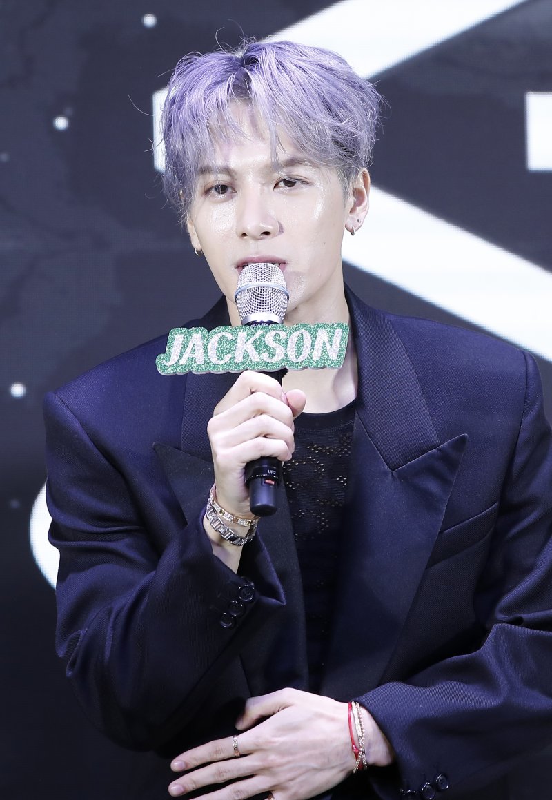 갓세븐 잭슨, 급성 식중독으로 응급실 行…16일 팬사인회 취소