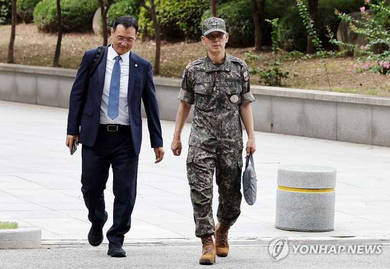 내란 특검 조사 출석하는 김용대 드론작전사령관 (출처=연합뉴스)