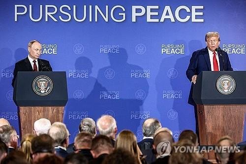 트럼프 "휴전보다 평화협정 직행이 최선이라는데 푸틴과 공감" (출처=연합뉴스)