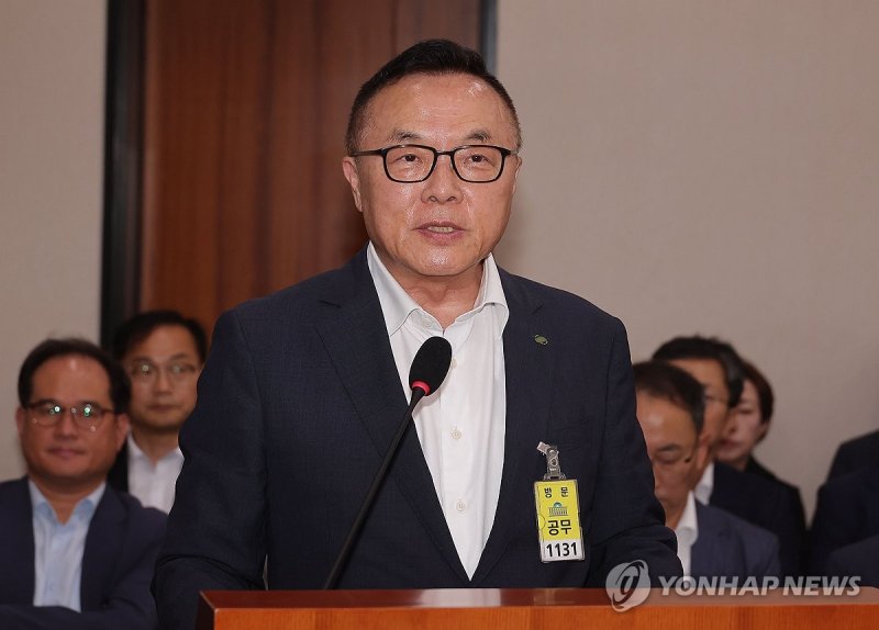 웨스팅하우스 지재권 합의문 관련 질문 답변하는 한수원 사장 (출처=연합뉴스)