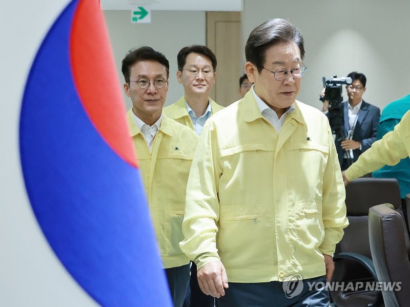 을지 국무회의 입장하는 이재명 대통령 (출처=연합뉴스)