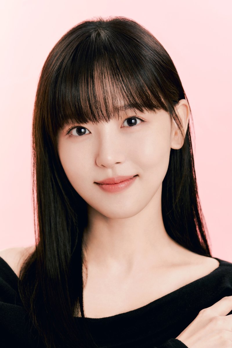 강한나, 비욘드제이 전속계약 전폭 지원