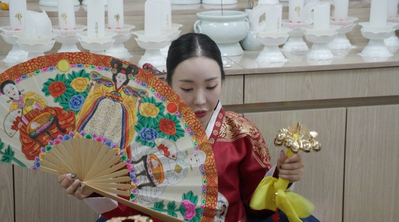 무속인 된 김주연 신병 때문에 2년간 하혈…반신마비까지