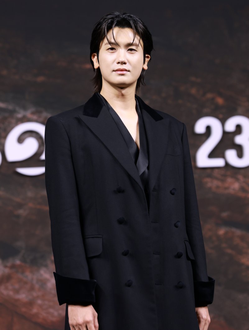 '트웰브' 박형식 까마귀 '오귀' 도전…예측불허 느낌 살렸다