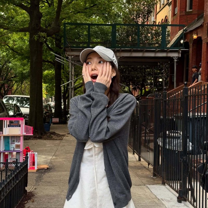 박민영, 미니스커트로 드러낸 극세사 다리…상큼함까지 [N샷]