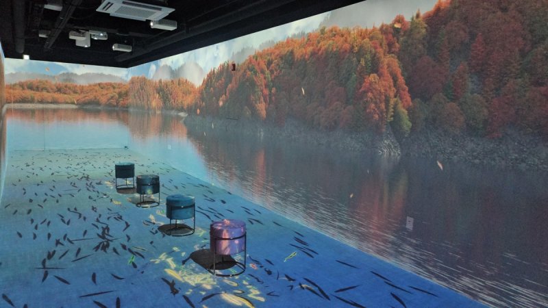 빙어홍보관 내 실감 영상실 (출처=연합뉴스)