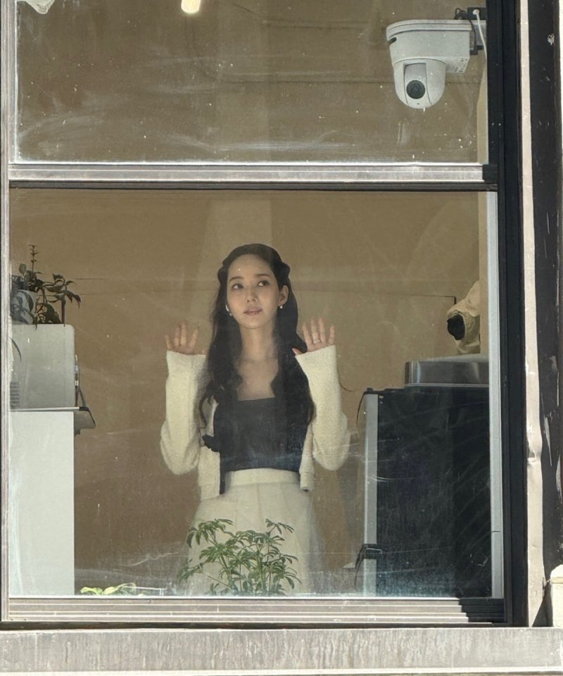 [서울=뉴시스] 배우 박민영. (사진=박민영 인스타그램 캡처) 2025.08.20. photo@newsis.com *재판매 및 DB 금지