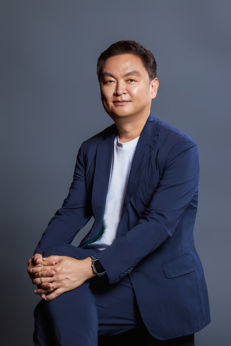 [인터뷰]강윤성과 캐릭터들