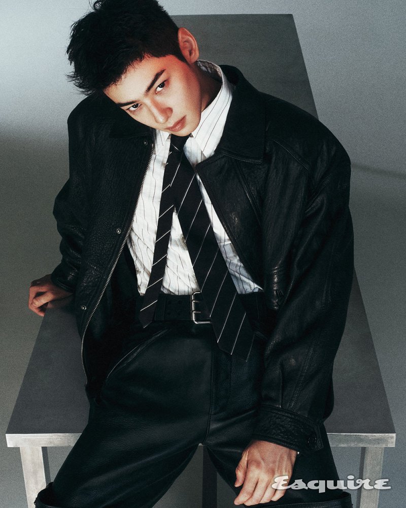 차은우 is 뭔들…"파격적 모습 보여주고파" 현역 입대 전 마지막 화보