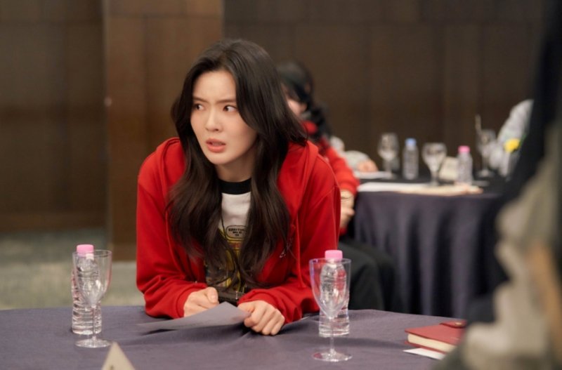 '달까지가자' 이선빈, 출근 지옥에 던져진 흙수저 직장인…짠내 폭발