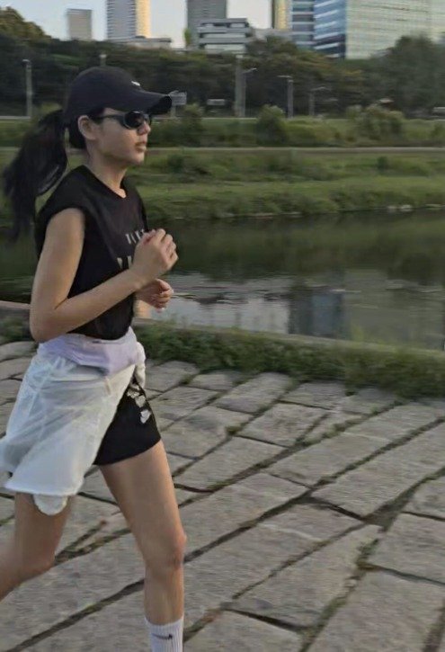 안은진, 예뻐진 이유 있었네…러닝+필라테스로 다이어트 [N샷]