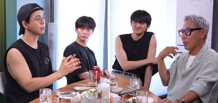 루시 최상엽, 중고 물품 가득 집…홈트에 셀프 제모 '절약 끝판왕'