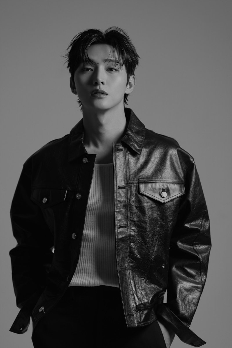 윤지성, 데뷔 첫 BL 연기 도전…'천둥구름 비바람' 출연 확정