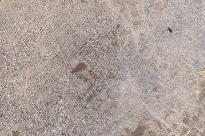 [가자시티=AP/뉴시스] 플래닛 랩스가 제공한 위성 사진 속 가자지구 가자시티 북부 및 자발리아 전경. 2025.08.22.