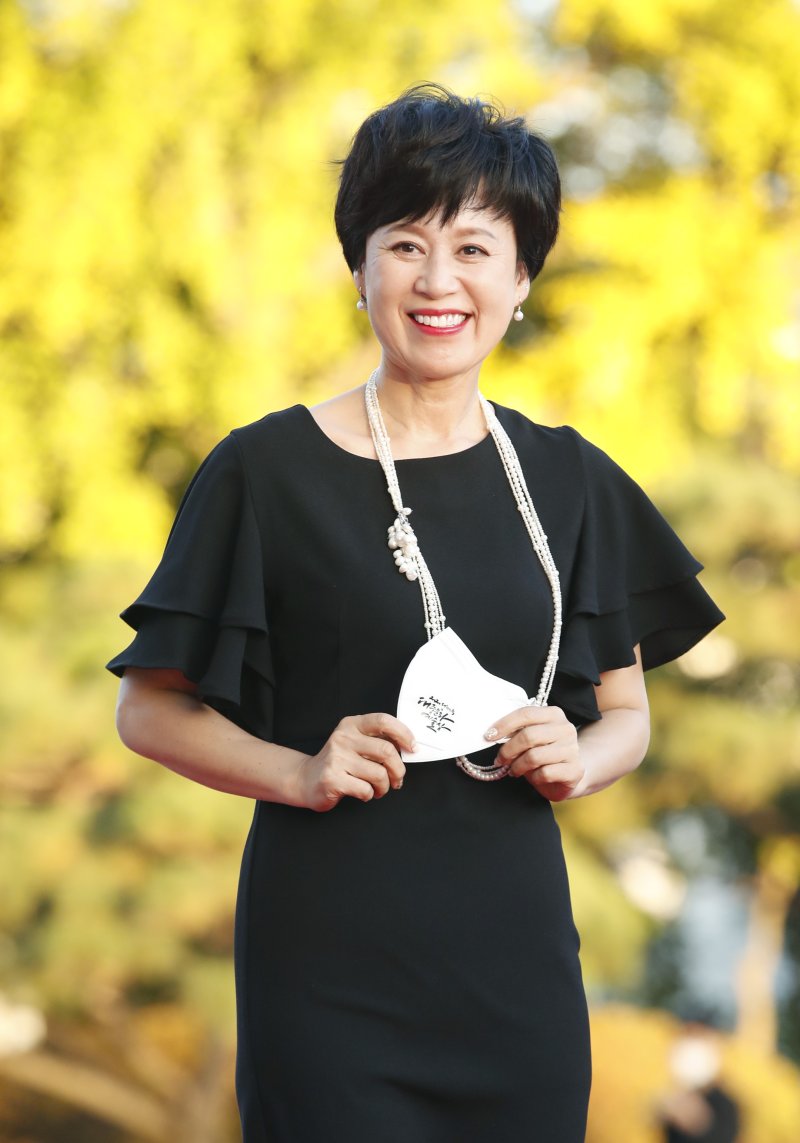 '활동 중단' 박미선, 유방암 초기 치료 중