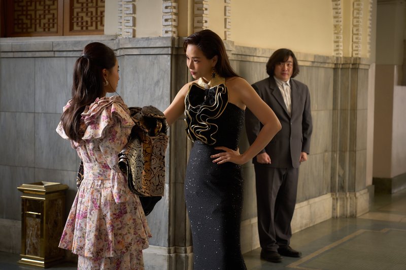 이하늬 '애마', 발칙한 '썅X'들의 반란…'애마부인' 뒤집기 [OTT 화제작]