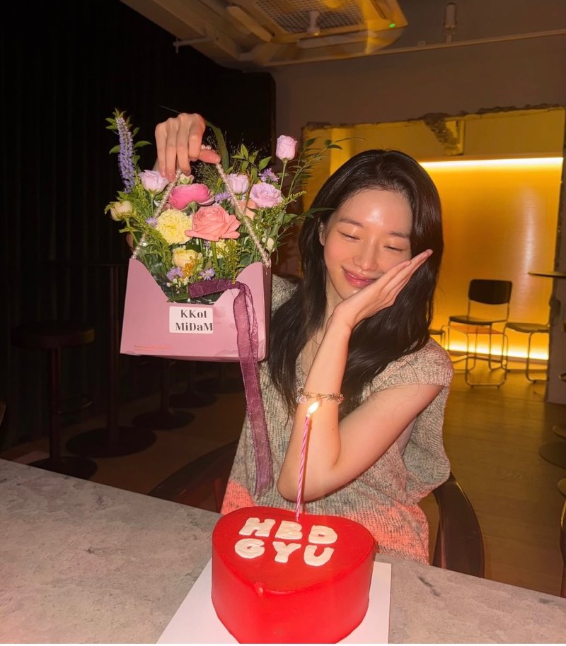 박규영 발레복 입고 찰칵…완벽 몸매에 시선 강탈